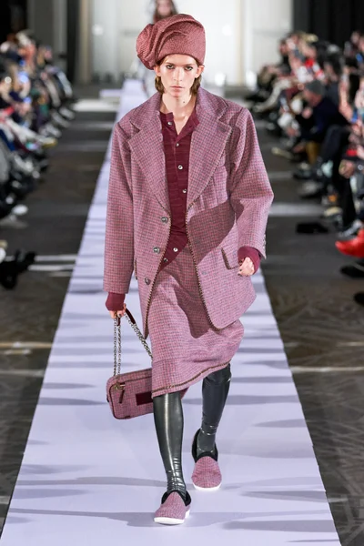 Look 4